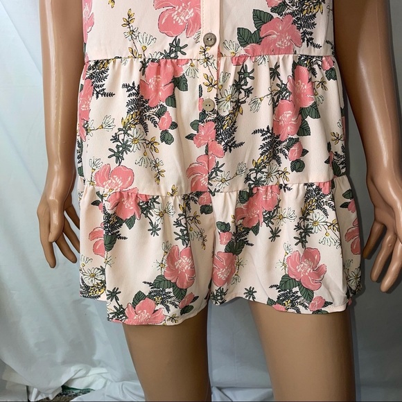 Juniors' Lily Rose Button Front Tiered Romper MEDIUM, Melon Floral NEW with tag - Picture 6 of 12